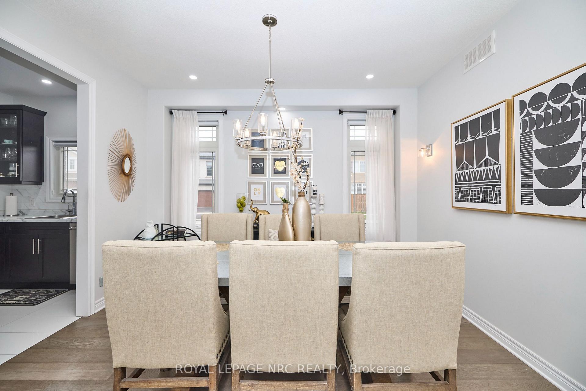 Photo 22 of 31 Bergenstein Crescent, Pelham, Fonthill — HOMEH