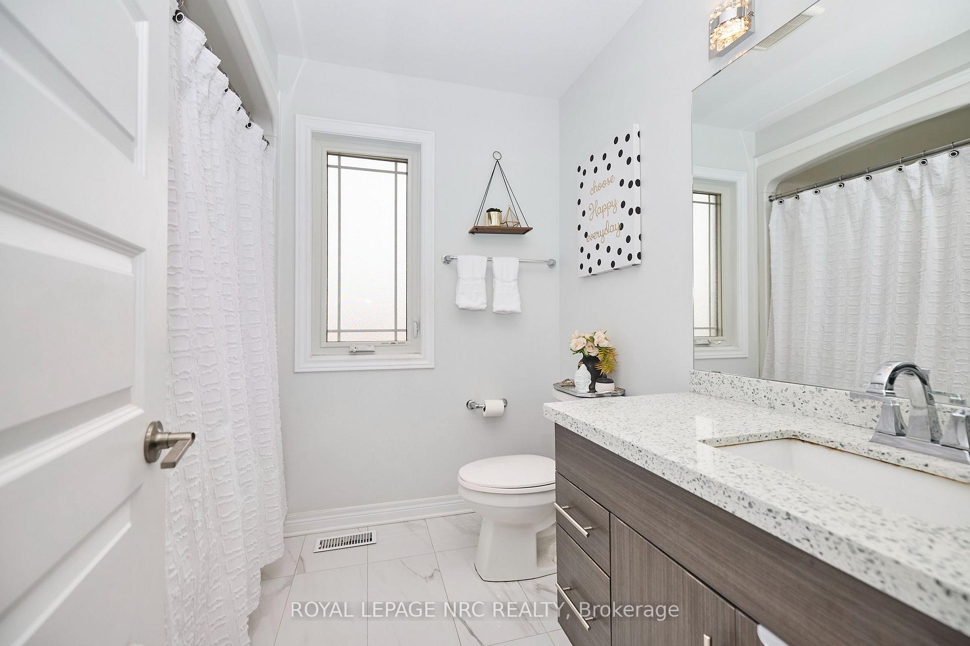 Photo 47 of 31 Bergenstein Crescent, Pelham, Fonthill — HOMEH