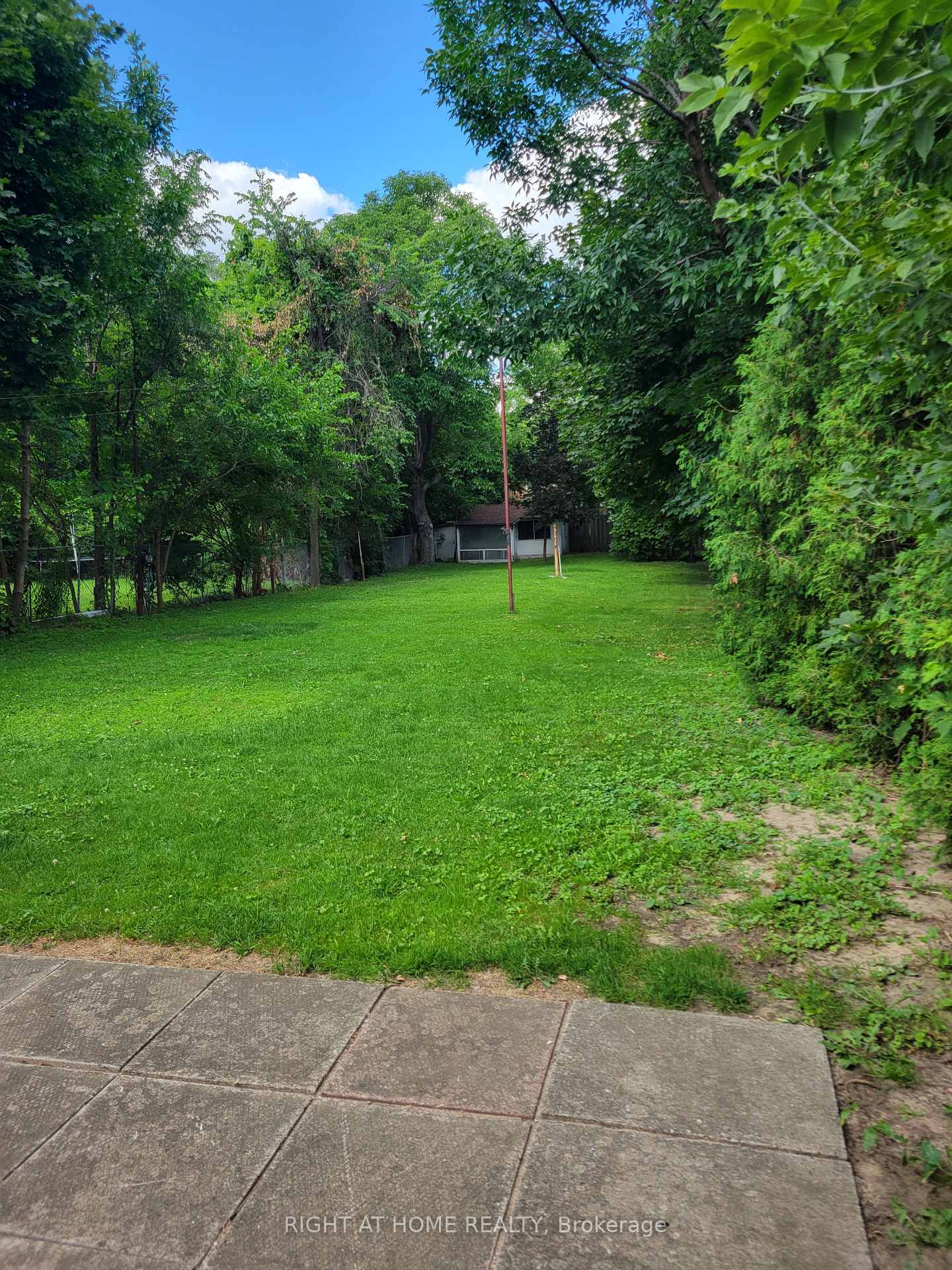 Photo 5 of 2575 Argyle Road, Mississauga, Cooksville — HOMEH