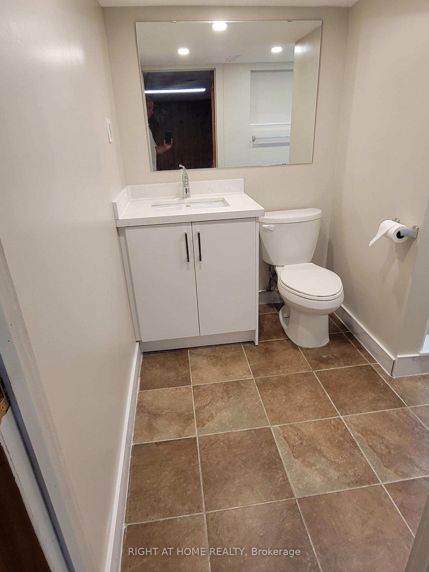 Photo 14 of 2575 Argyle Road, Mississauga, Cooksville — HOMEH