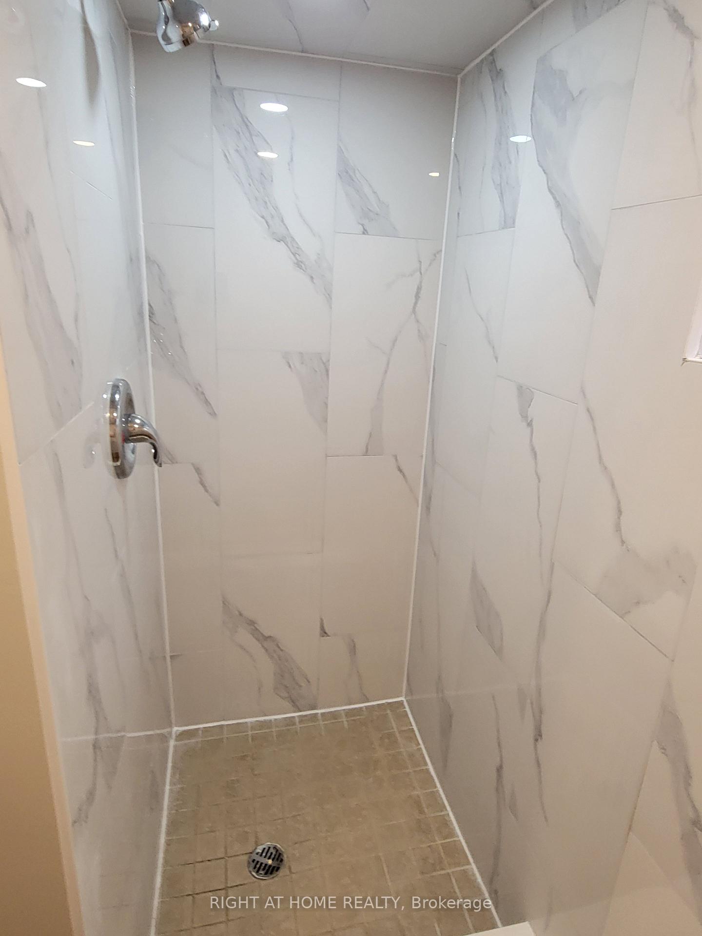 Photo 15 of 2575 Argyle Road, Mississauga, Cooksville — HOMEH