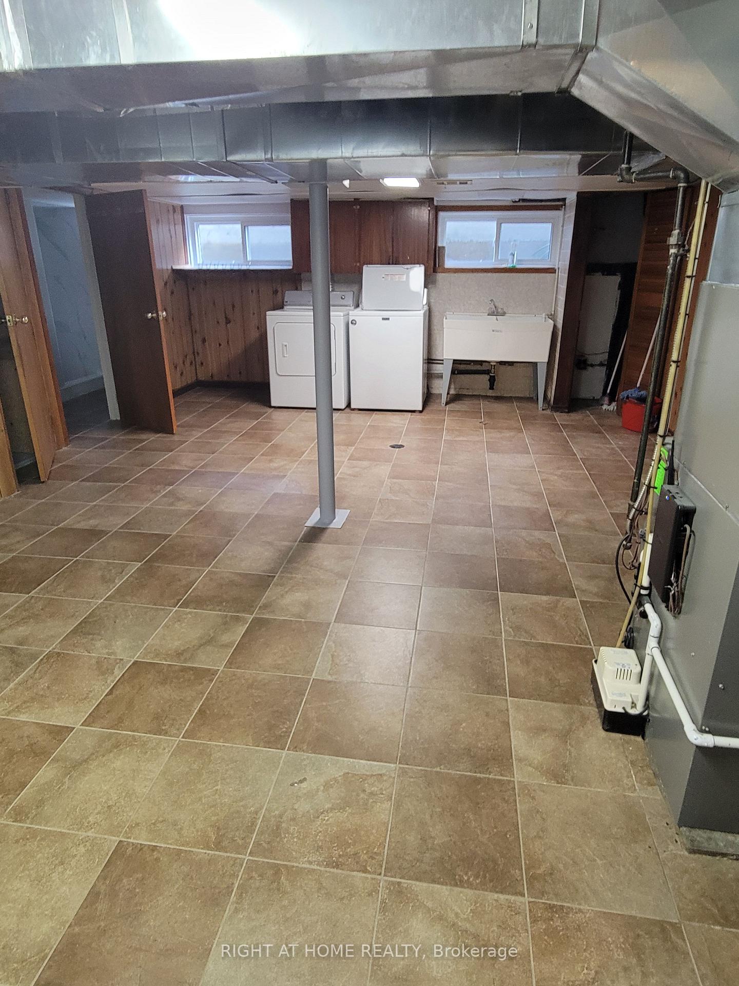 Photo 19 of 2575 Argyle Road, Mississauga, Cooksville — HOMEH
