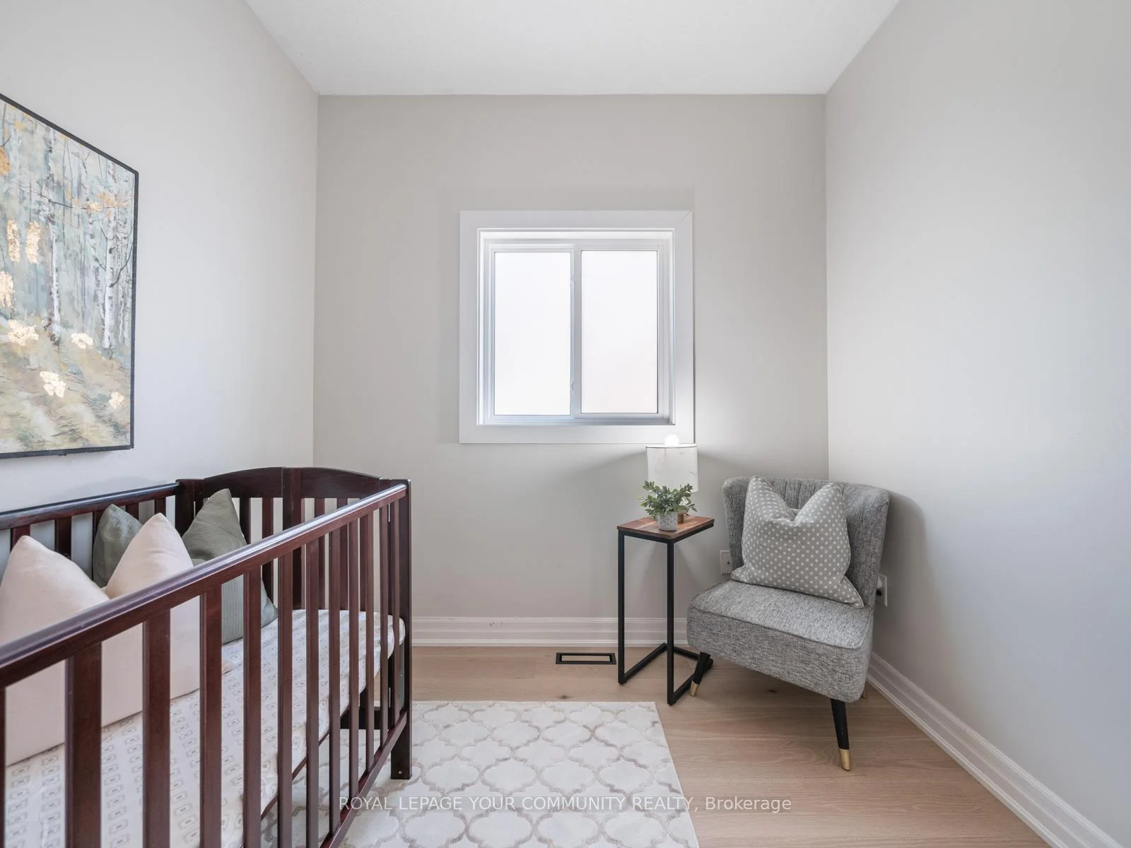 Photo 31 of 258 Livingstone Street E, Barrie, Little Lake — HOMEH