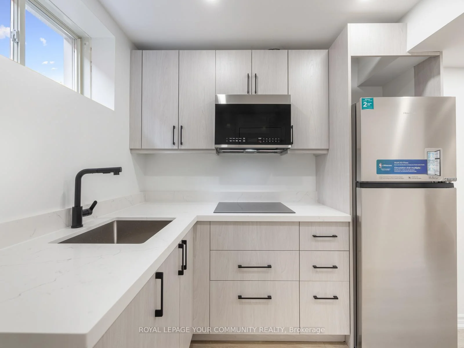 Photo 49 of 258 Livingstone Street E, Barrie, Little Lake — HOMEH