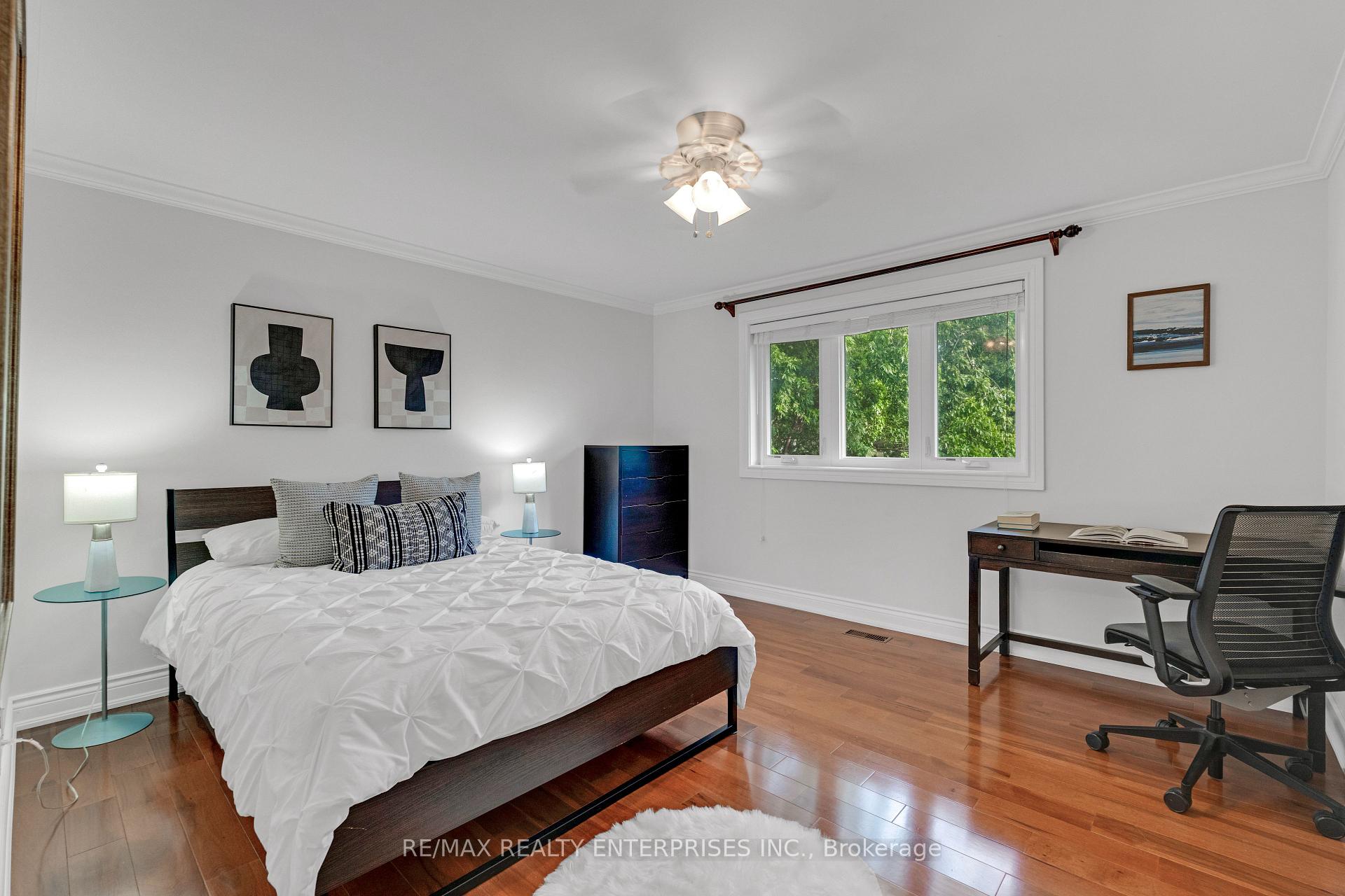 Photo 22 of 2084 Obeck Crescent, Mississauga, Sheridan — HOMEH