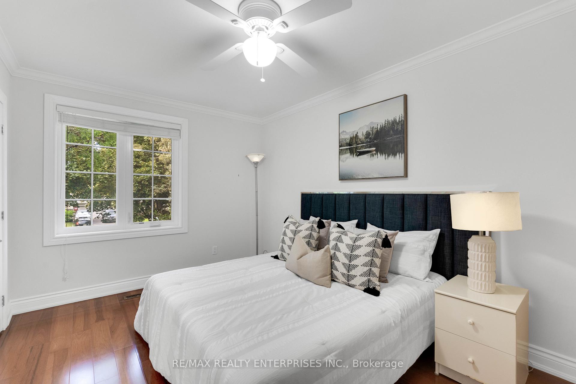 Photo 24 of 2084 Obeck Crescent, Mississauga, Sheridan — HOMEH