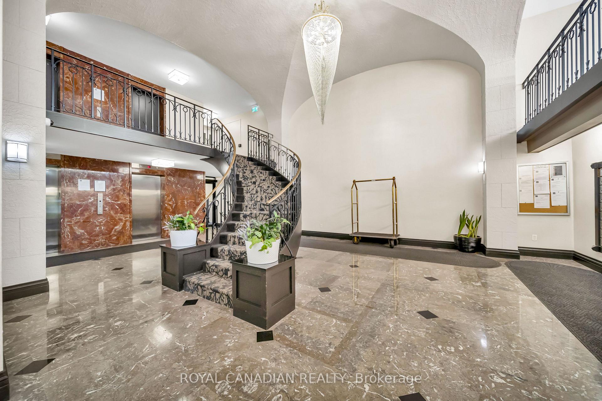 Photo 12 of Unit 701, 500 Green Road, Hamilton, Stoney Creek — HOMEH