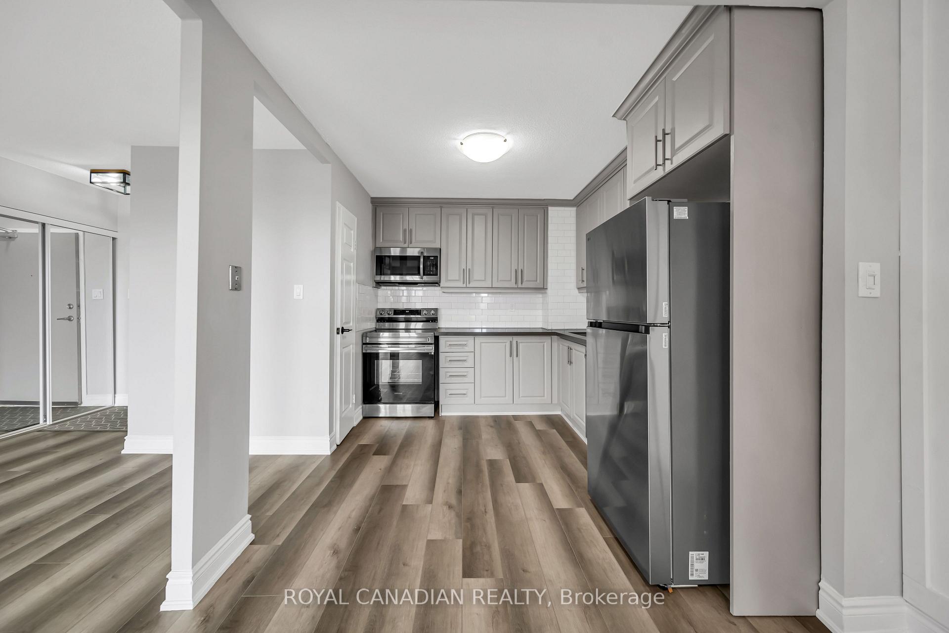 Photo 21 of Unit 701, 500 Green Road, Hamilton, Stoney Creek — HOMEH