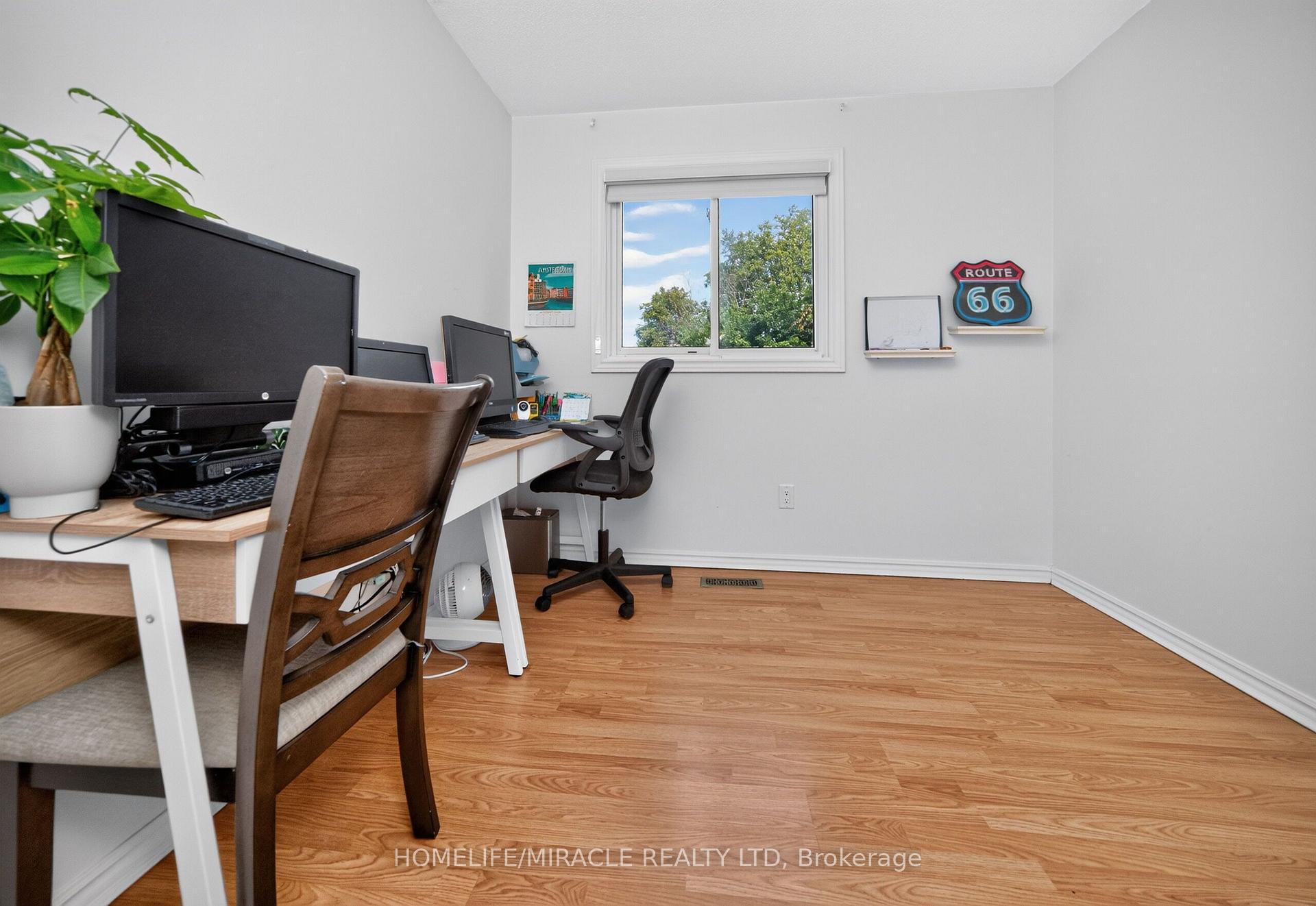 Photo 18 of 4 Summertime Court, Brampton, Heart Lake West — HOMEH