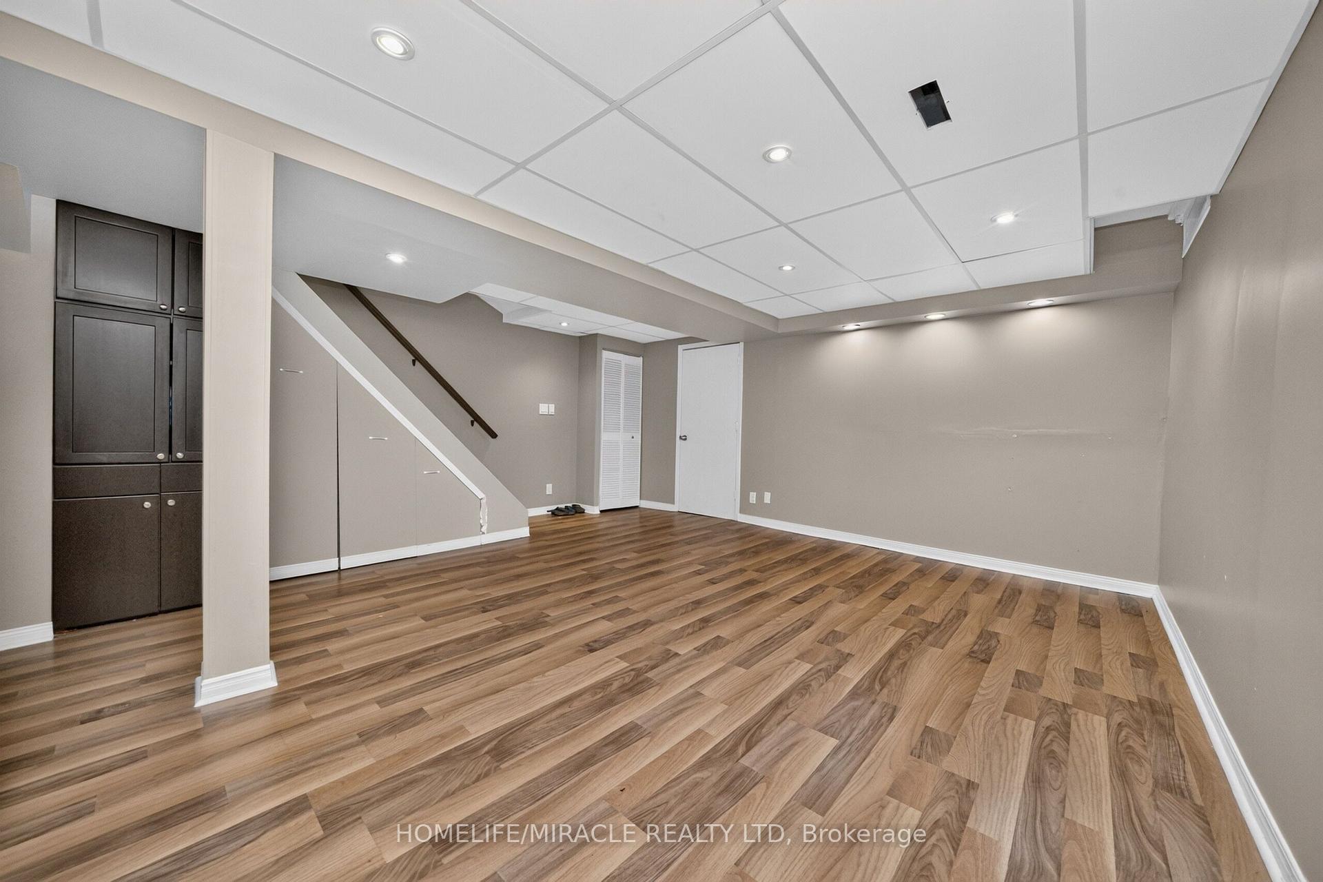 Photo 28 of 4 Summertime Court, Brampton, Heart Lake West — HOMEH