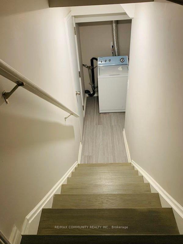 Photo 4 of 3336 Stoney Crescent, Mississauga, Churchill Meadows — HOMEH