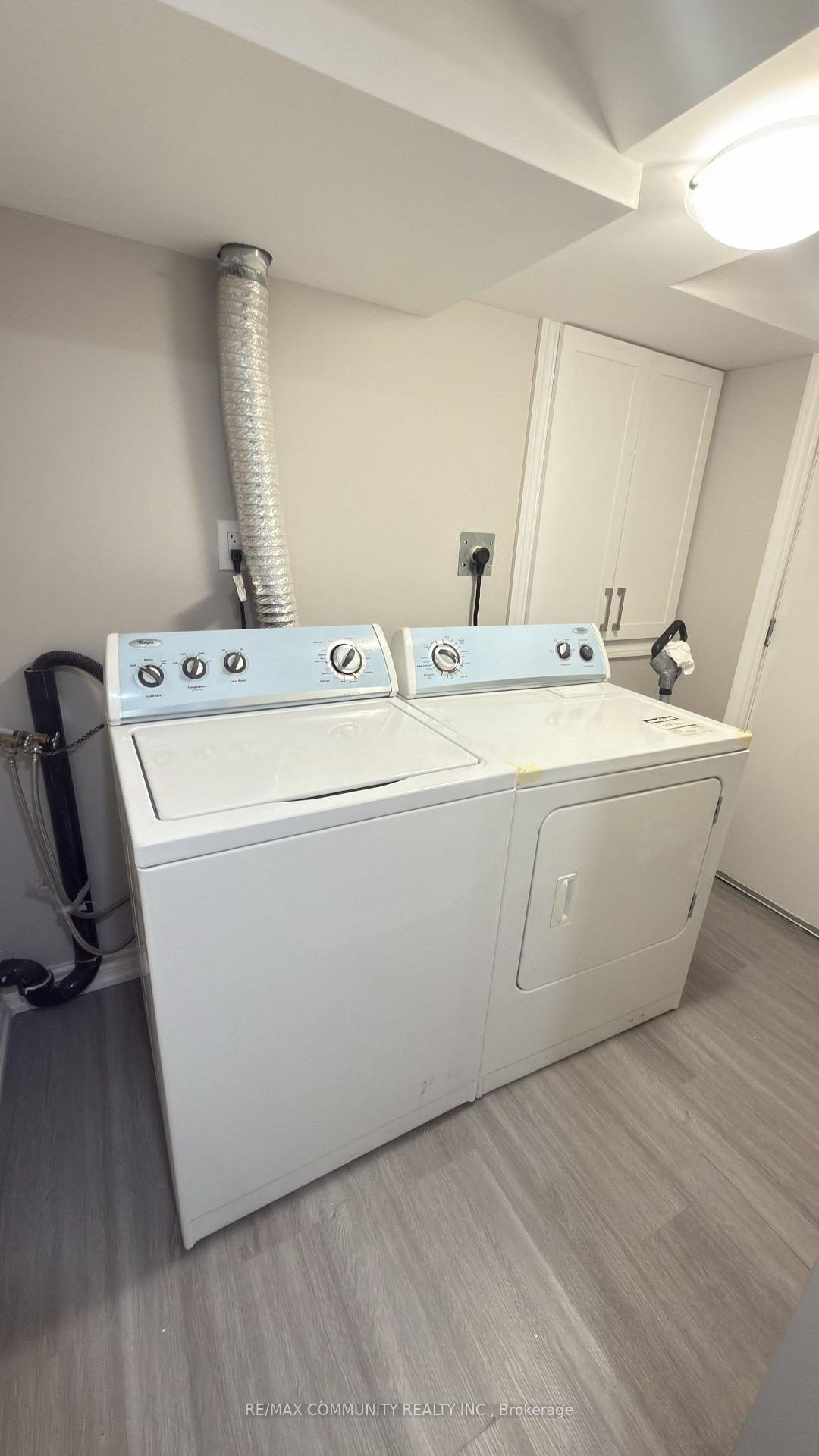 Photo 5 of 3336 Stoney Crescent, Mississauga, Churchill Meadows — HOMEH