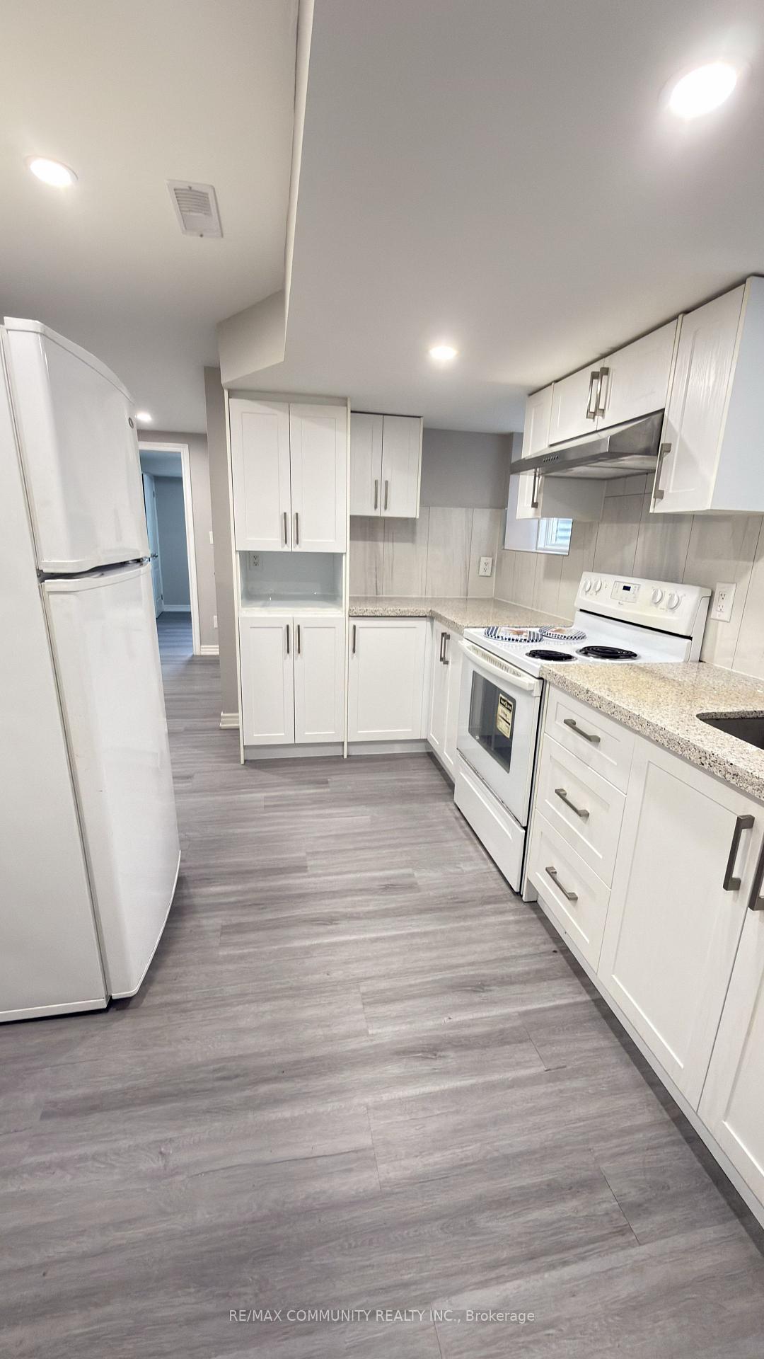 Photo 6 of 3336 Stoney Crescent, Mississauga, Churchill Meadows — HOMEH