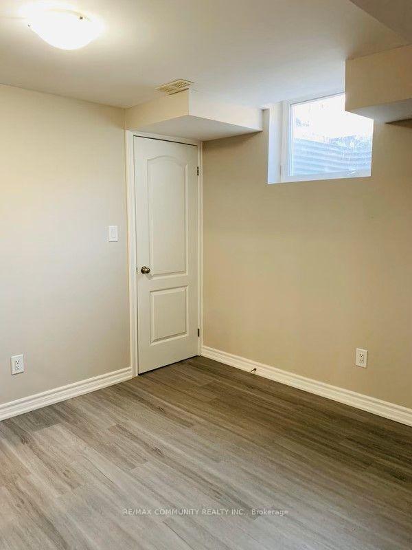 Photo 13 of 3336 Stoney Crescent, Mississauga, Churchill Meadows — HOMEH