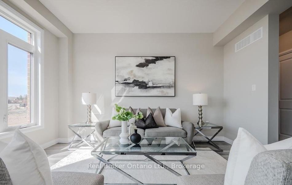 Photo 16 of 66 Ayr Meadows Crescent, North Dumfries, Ayr — HOMEH
