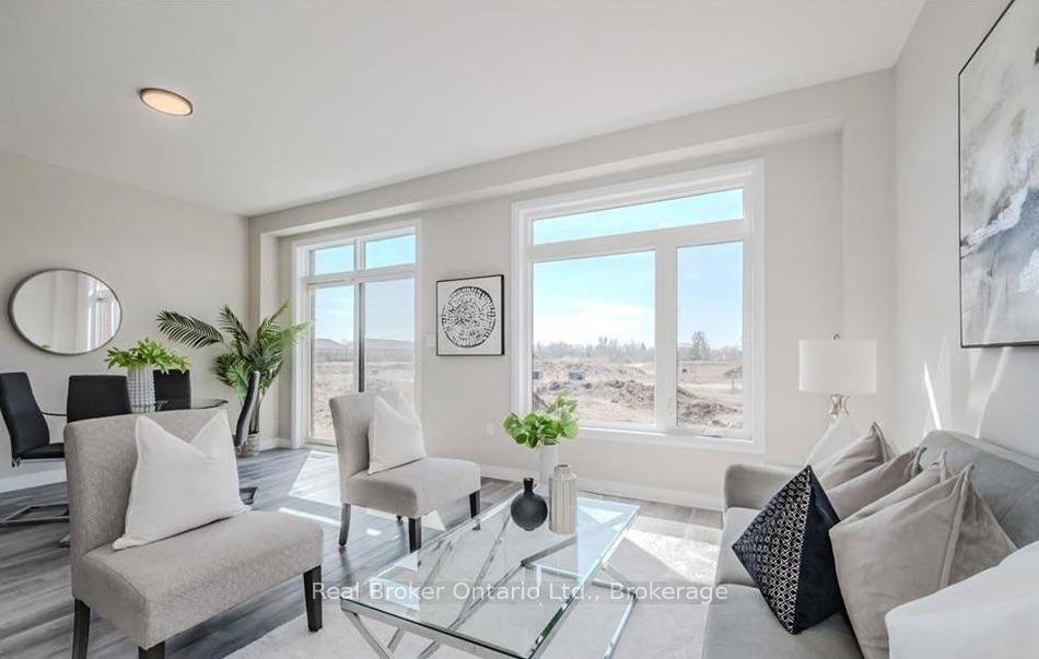 Photo 18 of 66 Ayr Meadows Crescent, North Dumfries, Ayr — HOMEH