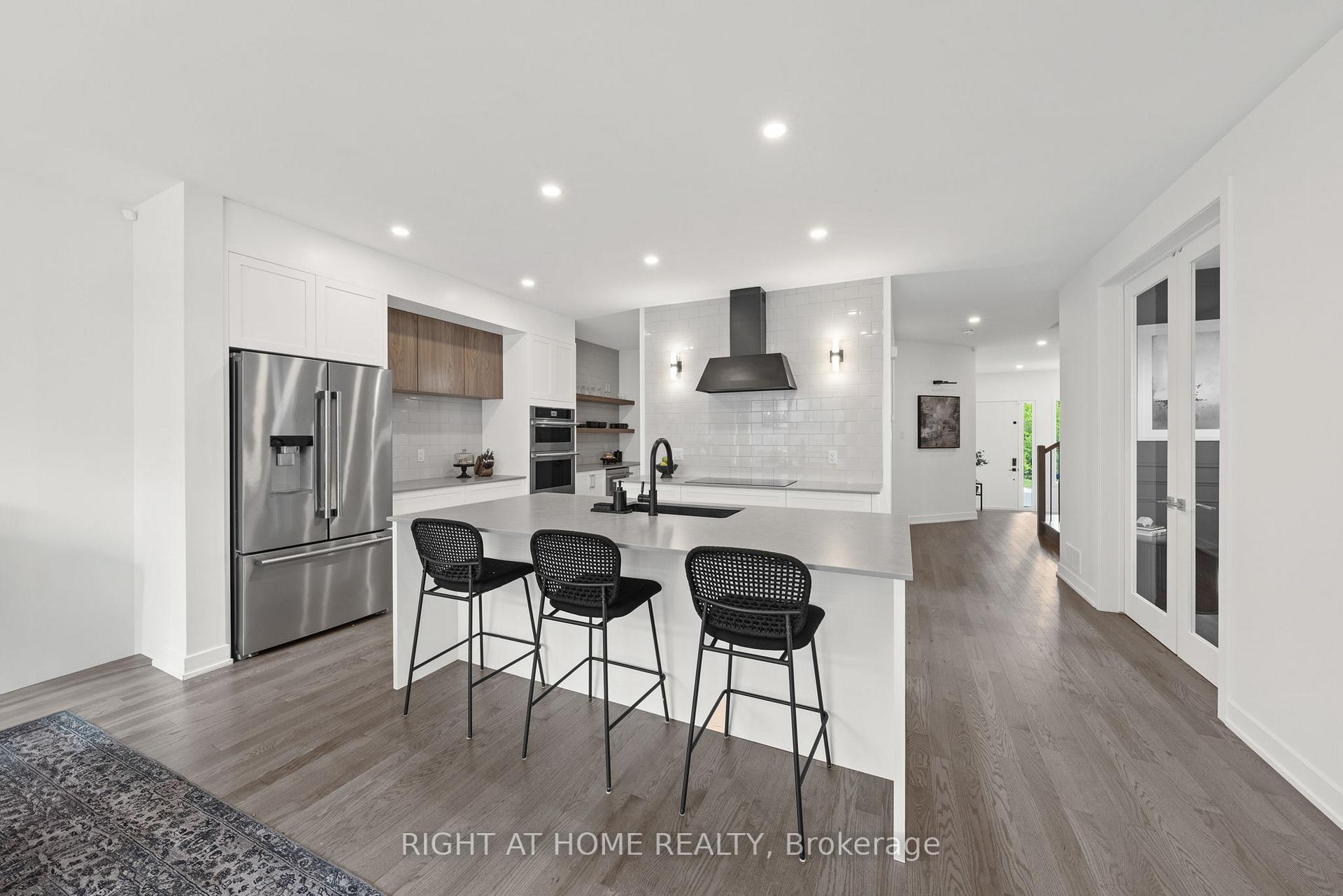 Photo 9 of 252 Ketchikan Crescent, Ottawa, Kanata - Kanata Lakes/Heritage Hills — HOMEH