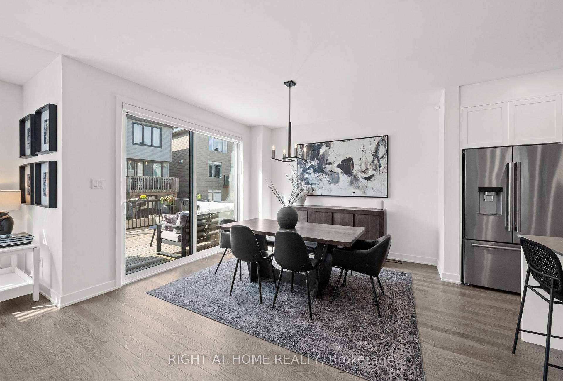 Photo 15 of 252 Ketchikan Crescent, Ottawa, Kanata - Kanata Lakes/Heritage Hills — HOMEH