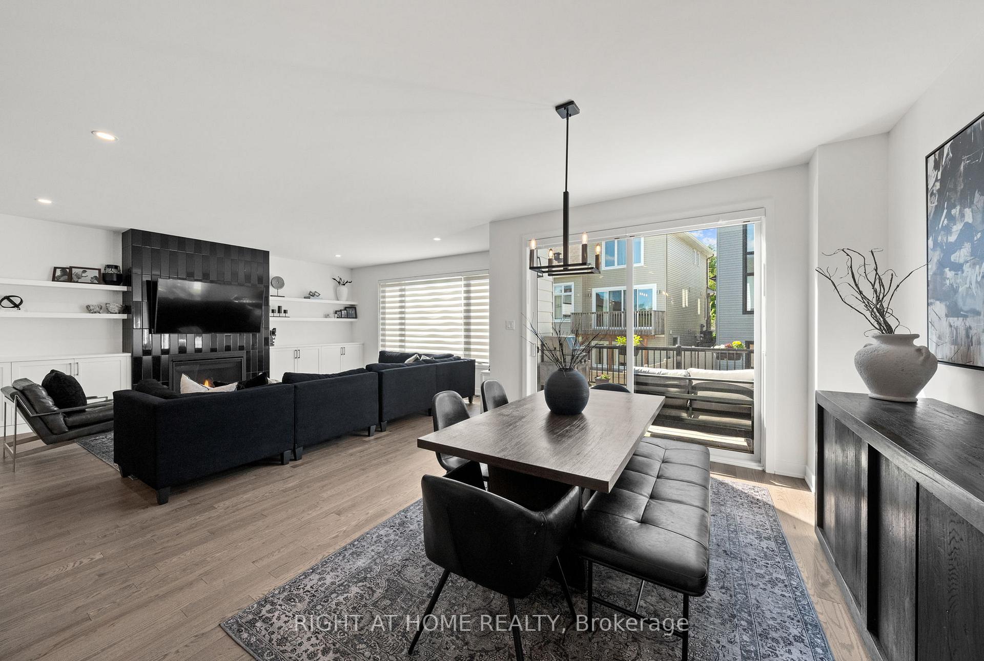 Photo 17 of 252 Ketchikan Crescent, Ottawa, Kanata - Kanata Lakes/Heritage Hills — HOMEH