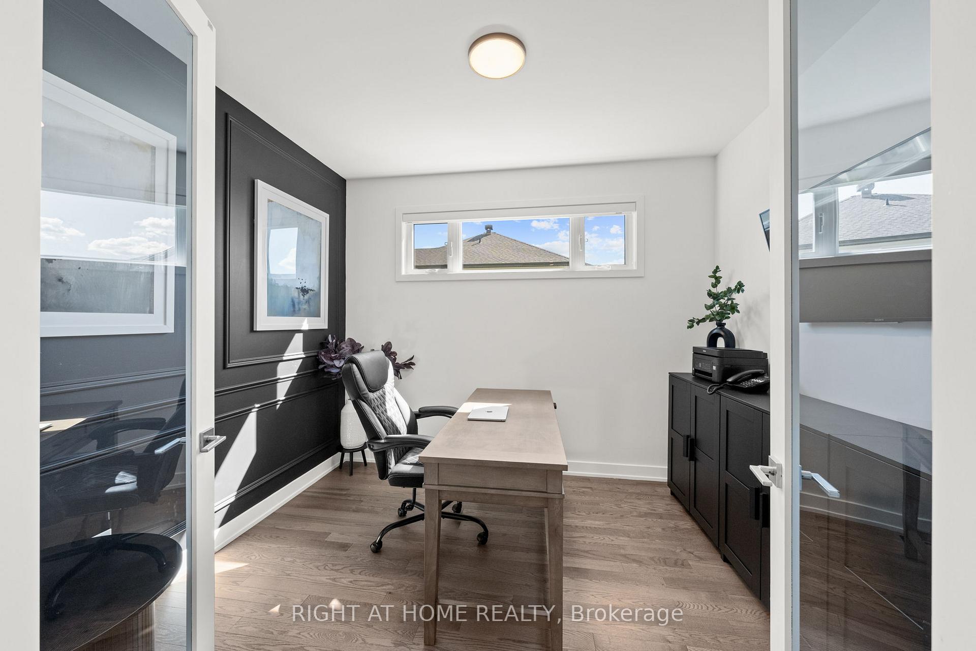 Photo 20 of 252 Ketchikan Crescent, Ottawa, Kanata - Kanata Lakes/Heritage Hills — HOMEH
