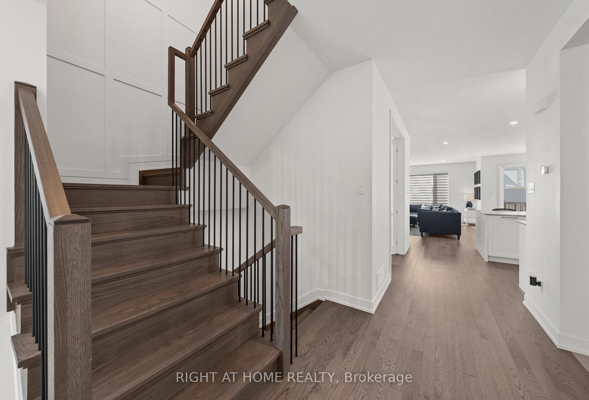 Photo 23 of 252 Ketchikan Crescent, Ottawa, Kanata - Kanata Lakes/Heritage Hills — HOMEH