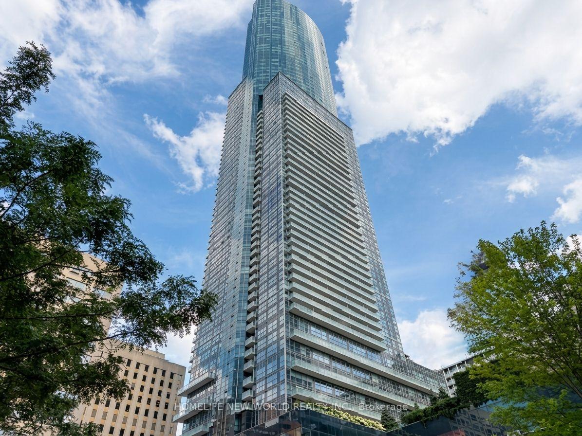 Photo 2 of Unit 6101, 388 Yonge Street, Toronto, Bay Street Corridor — HOMEH