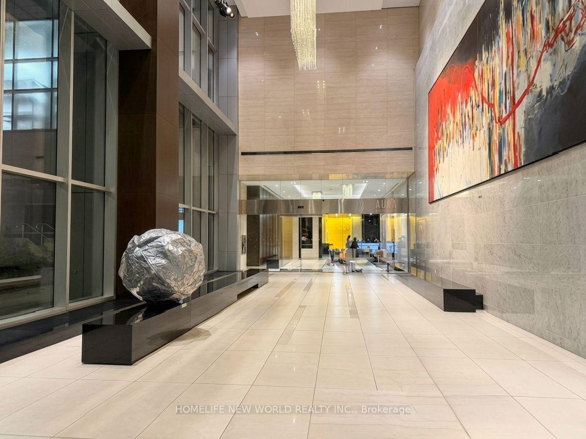 Photo 4 of Unit 6101, 388 Yonge Street, Toronto, Bay Street Corridor — HOMEH
