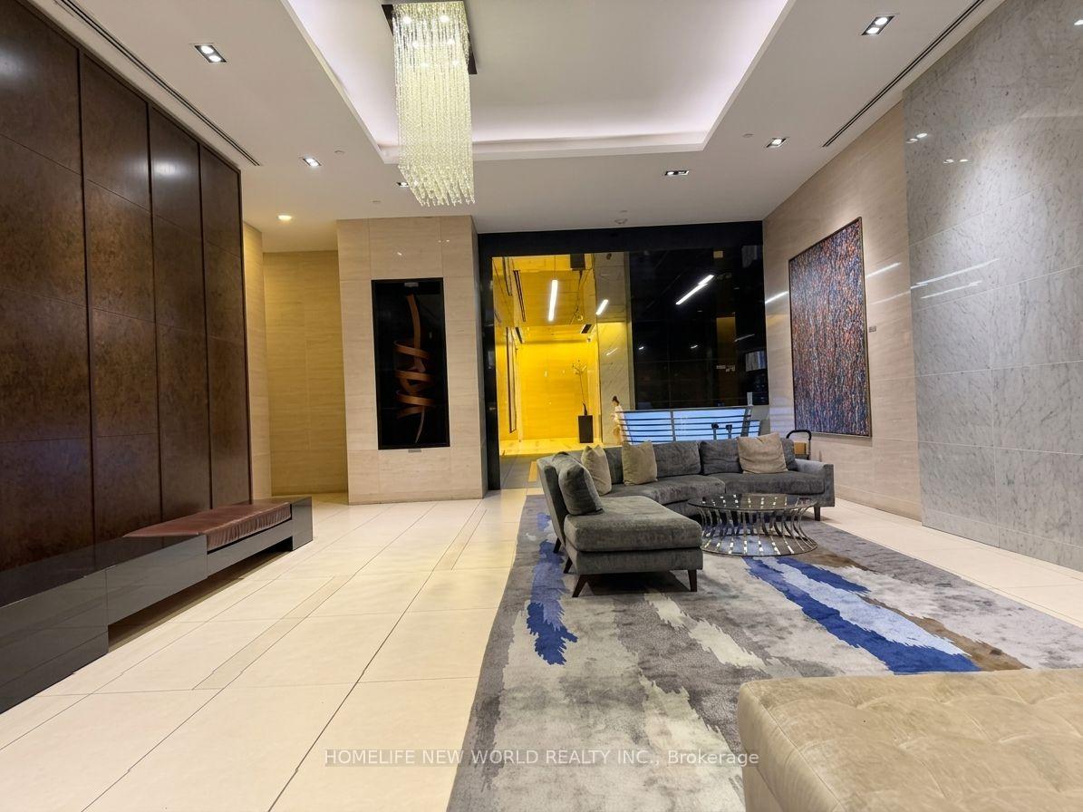 Photo 5 of Unit 6101, 388 Yonge Street, Toronto, Bay Street Corridor — HOMEH