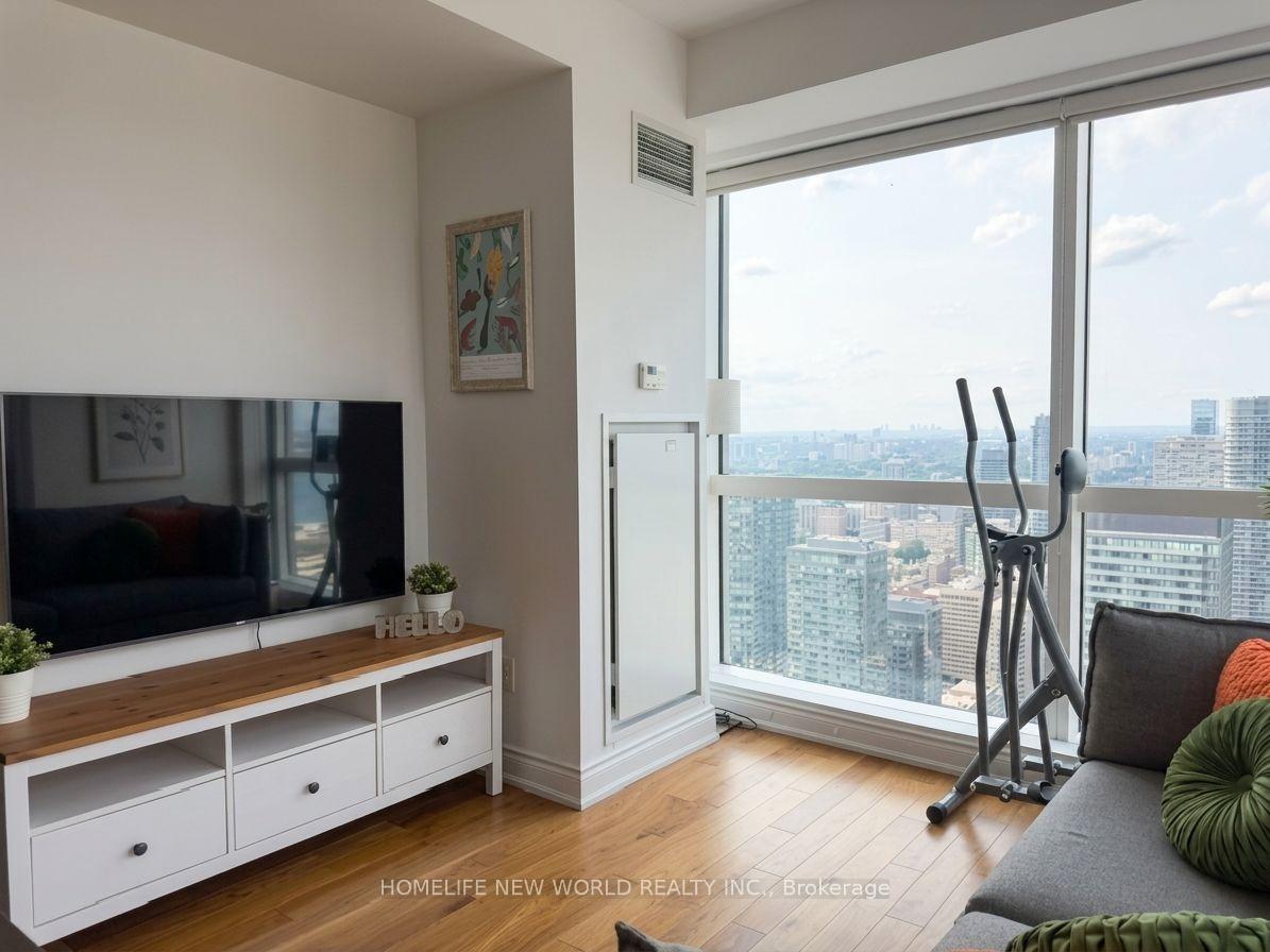 Photo 18 of Unit 6101, 388 Yonge Street, Toronto, Bay Street Corridor — HOMEH