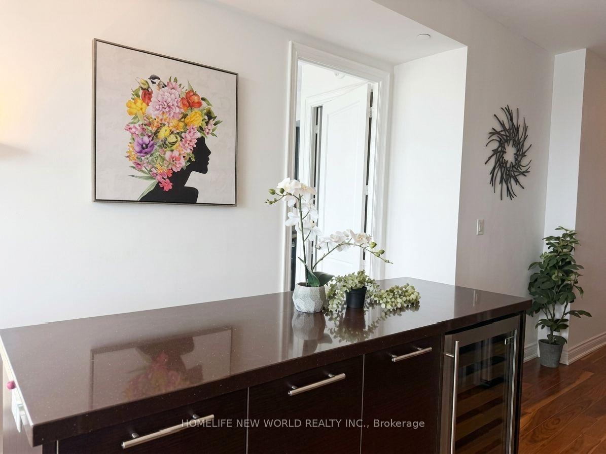 Photo 21 of Unit 6101, 388 Yonge Street, Toronto, Bay Street Corridor — HOMEH