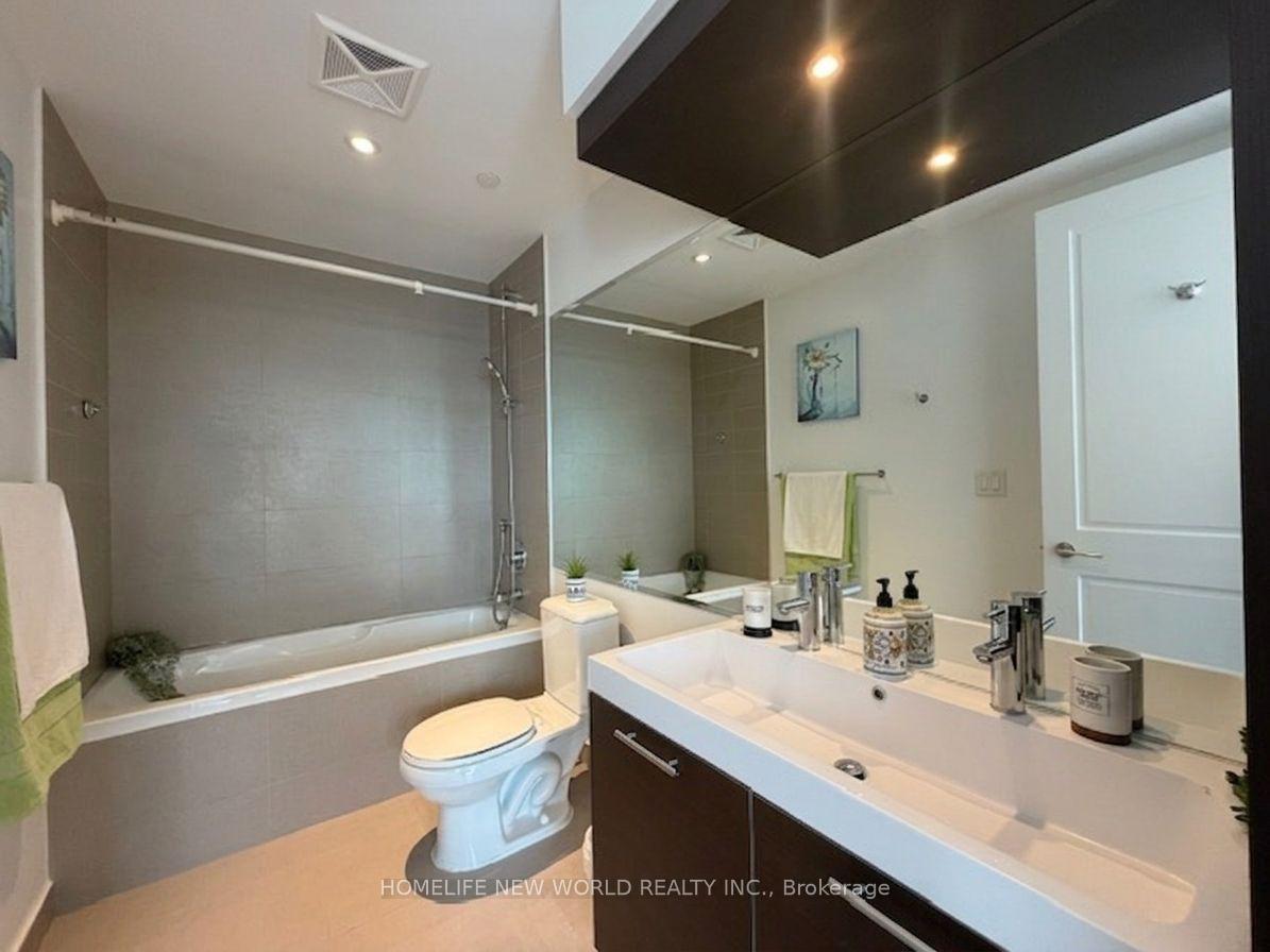 Photo 26 of Unit 6101, 388 Yonge Street, Toronto, Bay Street Corridor — HOMEH