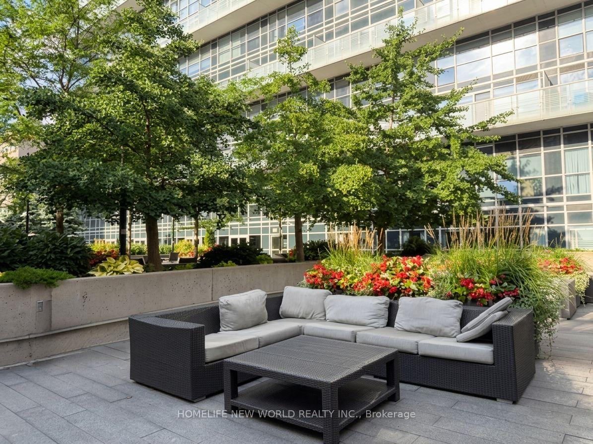 Photo 33 of Unit 6101, 388 Yonge Street, Toronto, Bay Street Corridor — HOMEH
