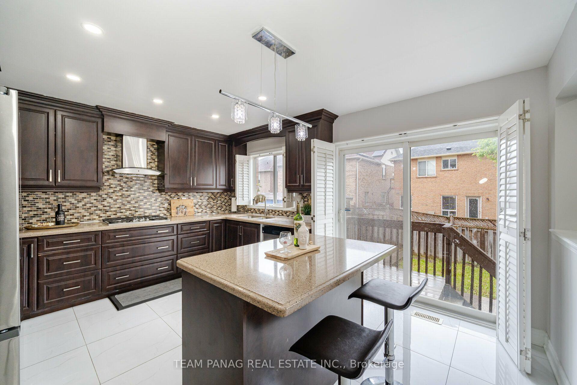 Photo 15 of 19 Zimmer Street, Brampton, Gore Industrial North — HOMEH