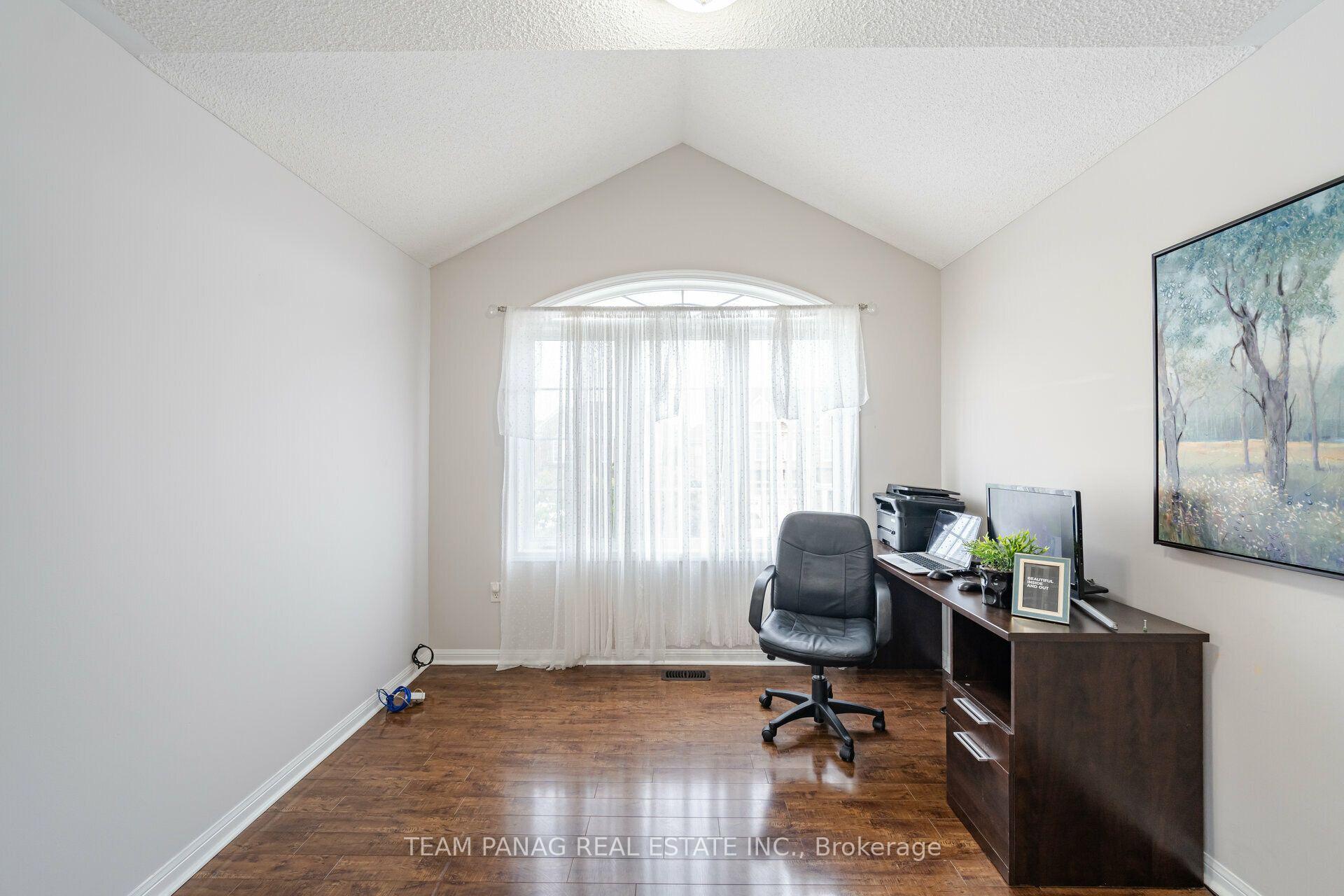 Photo 36 of 19 Zimmer Street, Brampton, Gore Industrial North — HOMEH