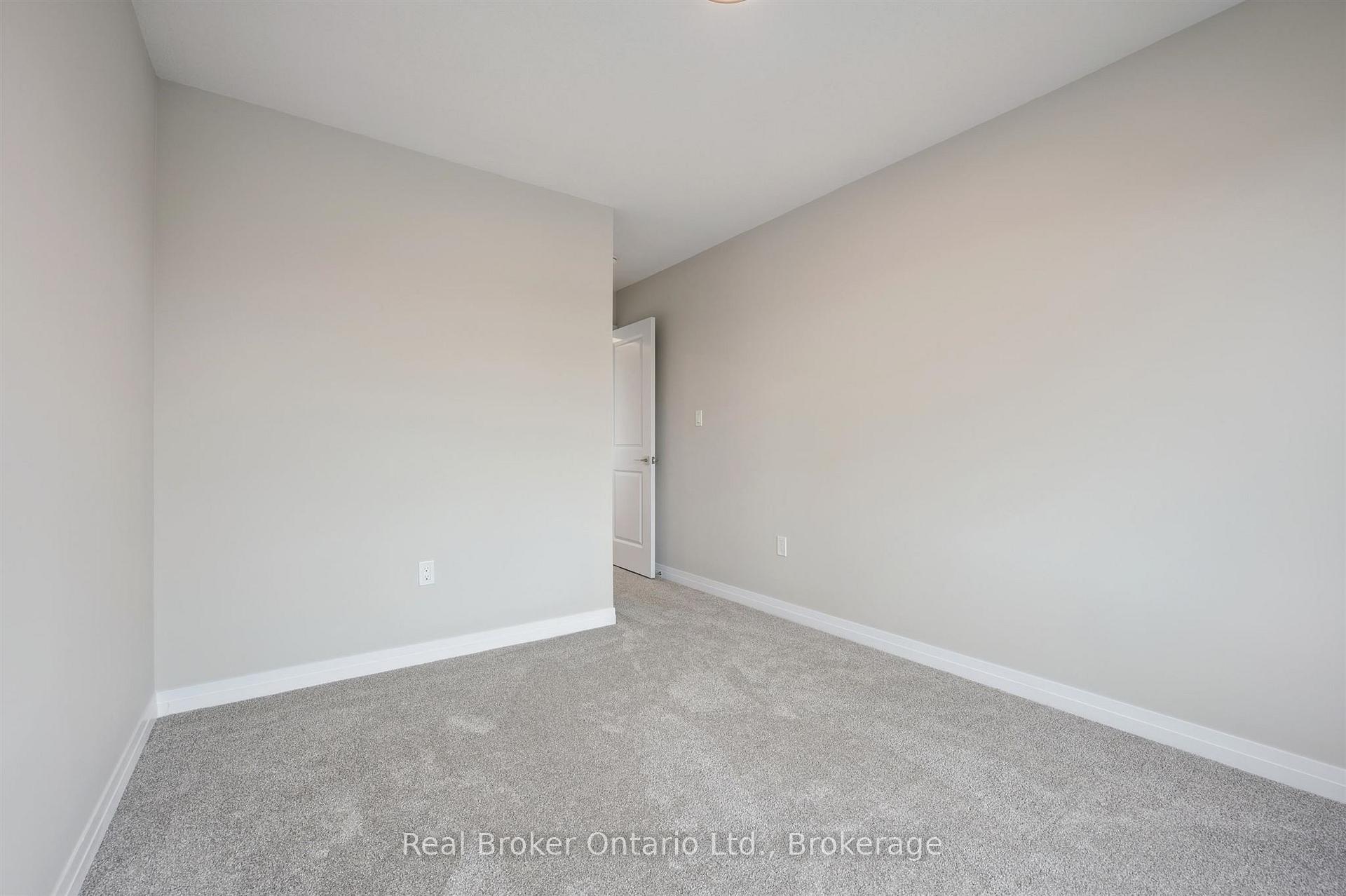 Photo 19 of 60 Ayr Meadows Crescent, North Dumfries, Ayr — HOMEH