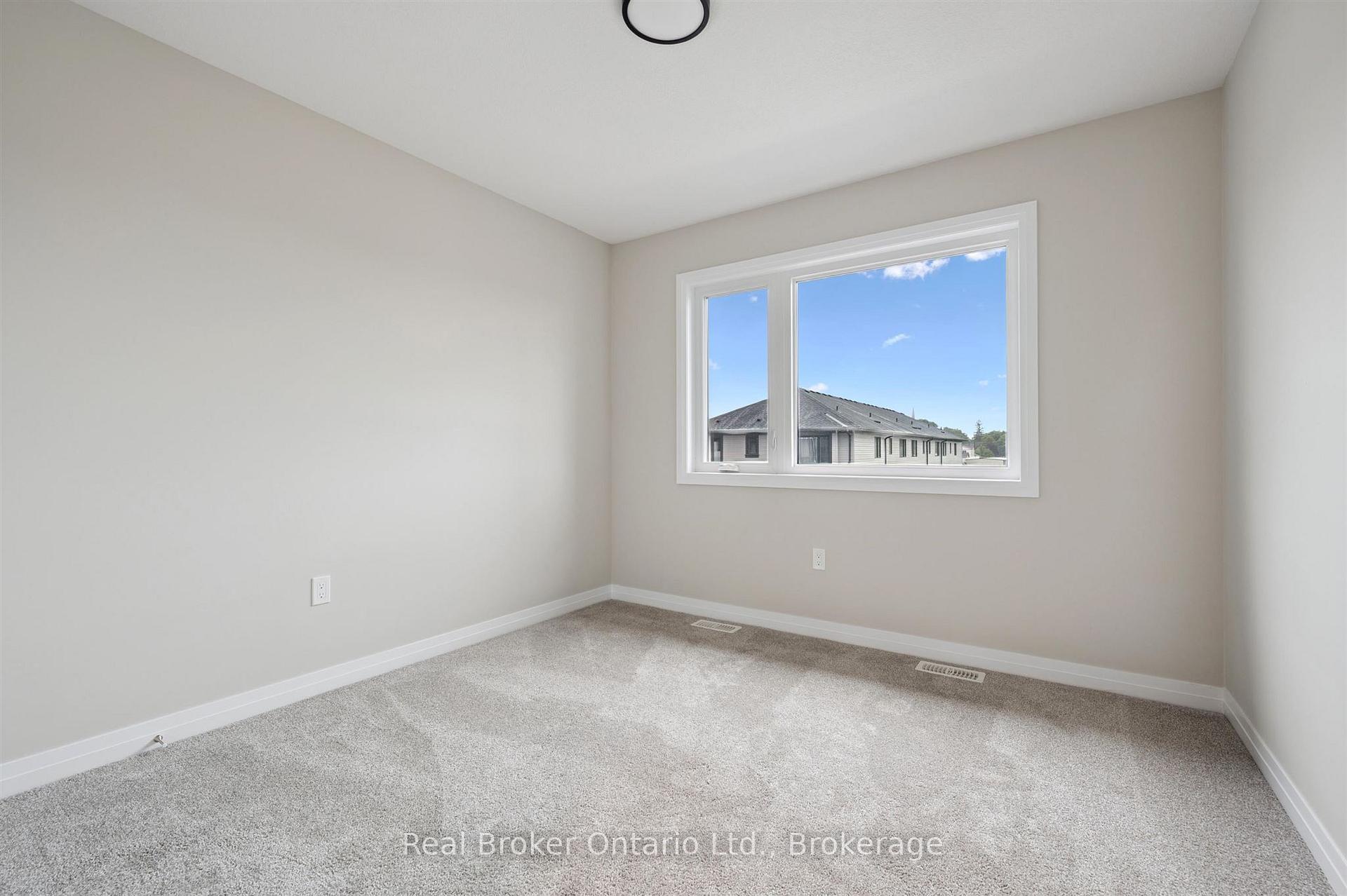 Photo 20 of 60 Ayr Meadows Crescent, North Dumfries, Ayr — HOMEH
