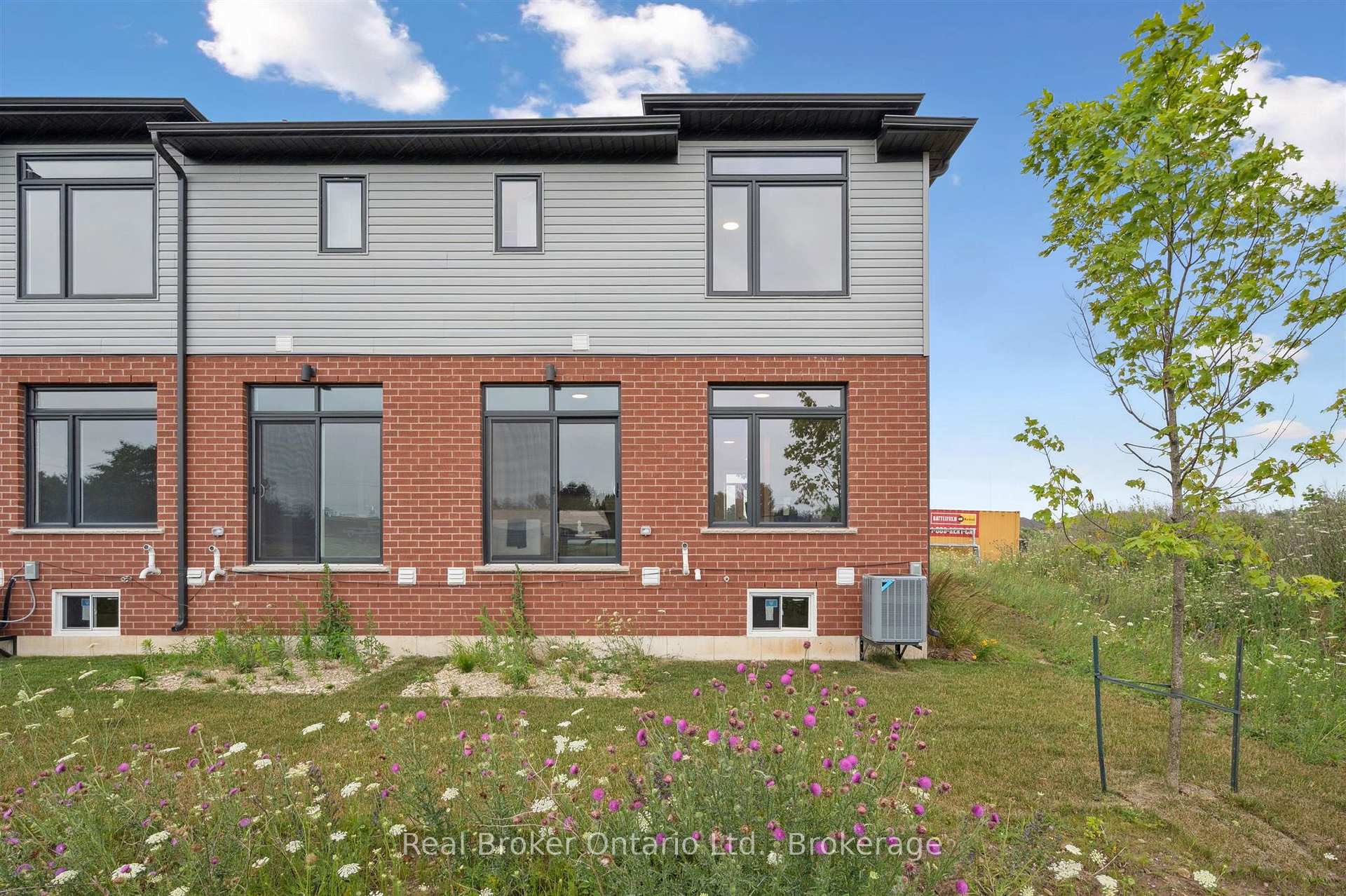 Photo 30 of 60 Ayr Meadows Crescent, North Dumfries, Ayr — HOMEH