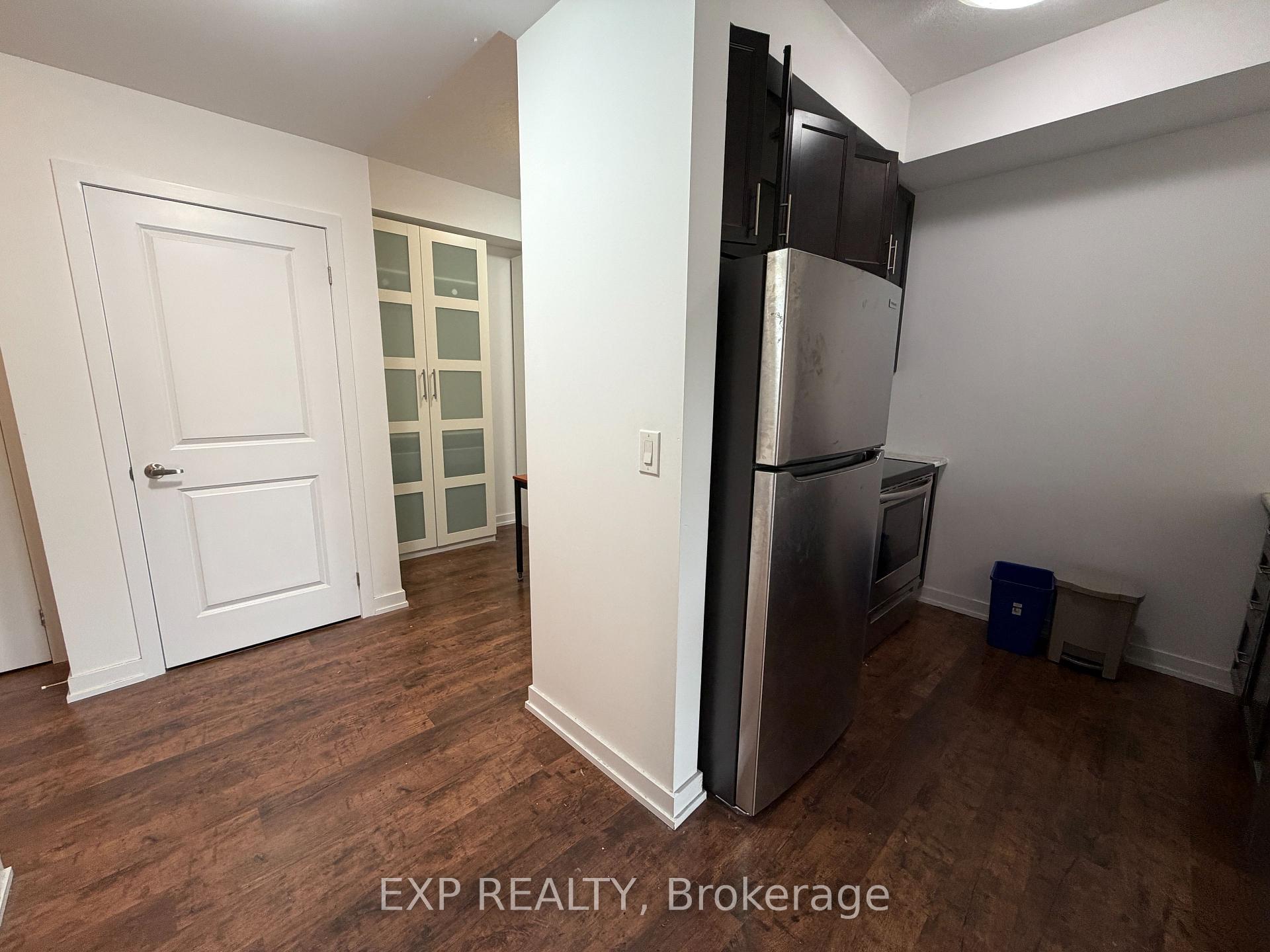 Photo 8 of Unit 601, 81 Robinson Street, Hamilton, Durand — HOMEH