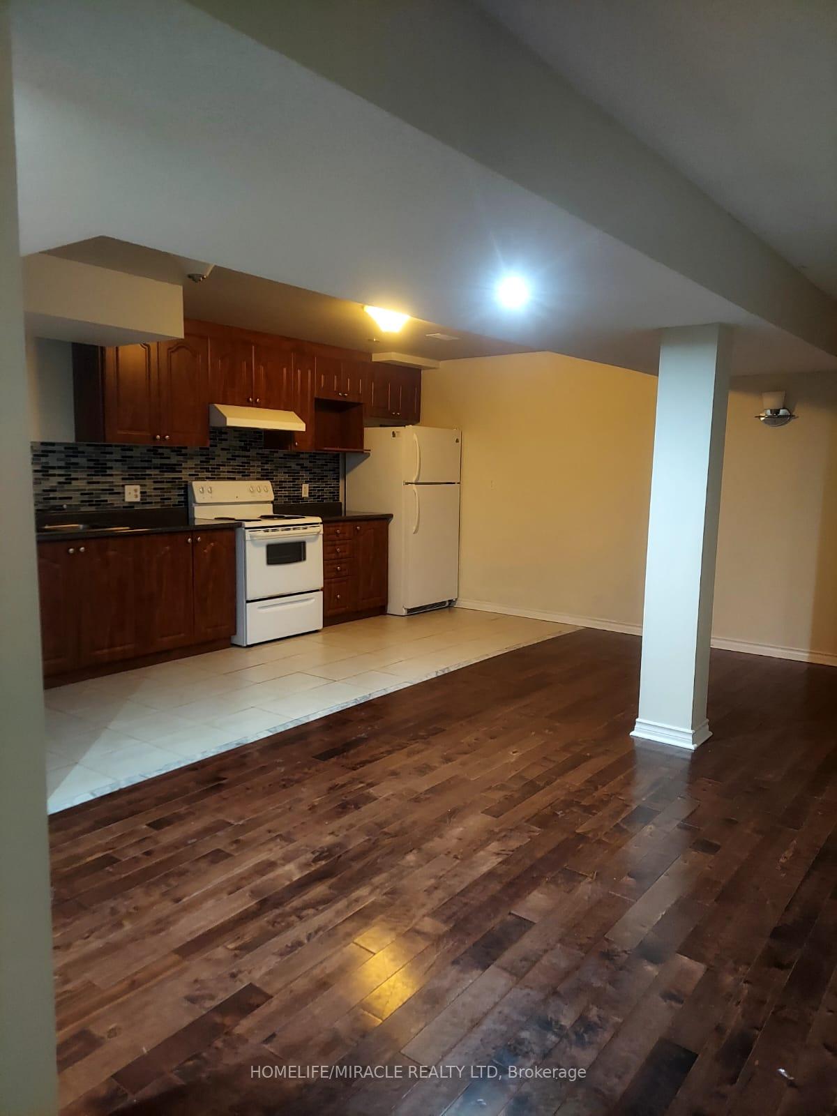 Photo 5 of 25 River Heights Drive, Brampton, Bram East — HOMEH