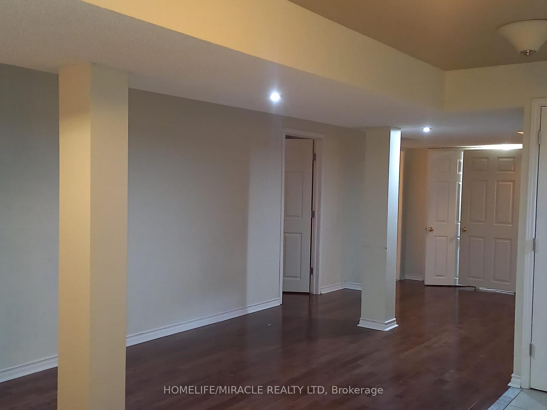 Photo 9 of 25 River Heights Drive, Brampton, Bram East — HOMEH