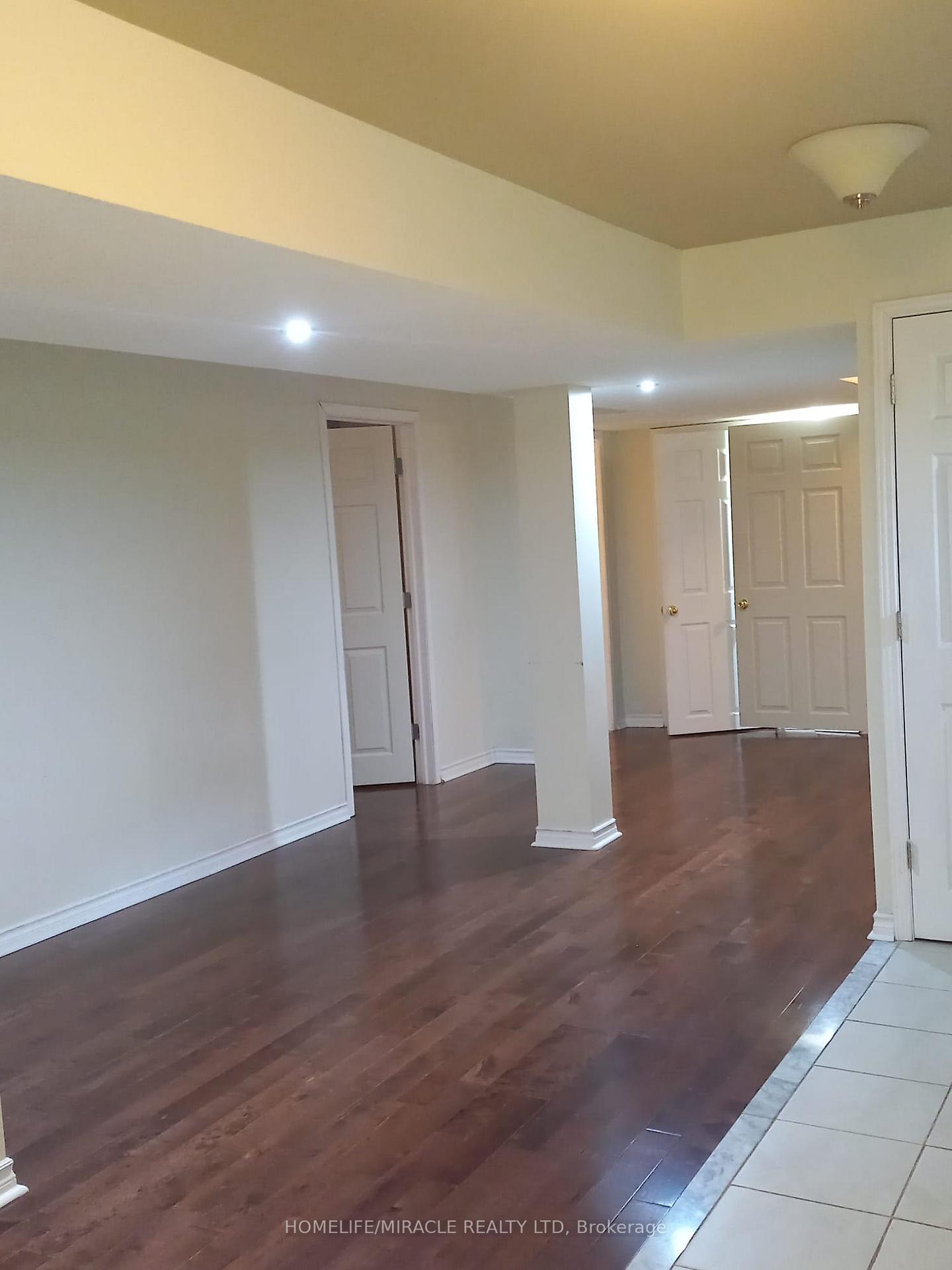 Photo 10 of 25 River Heights Drive, Brampton, Bram East — HOMEH