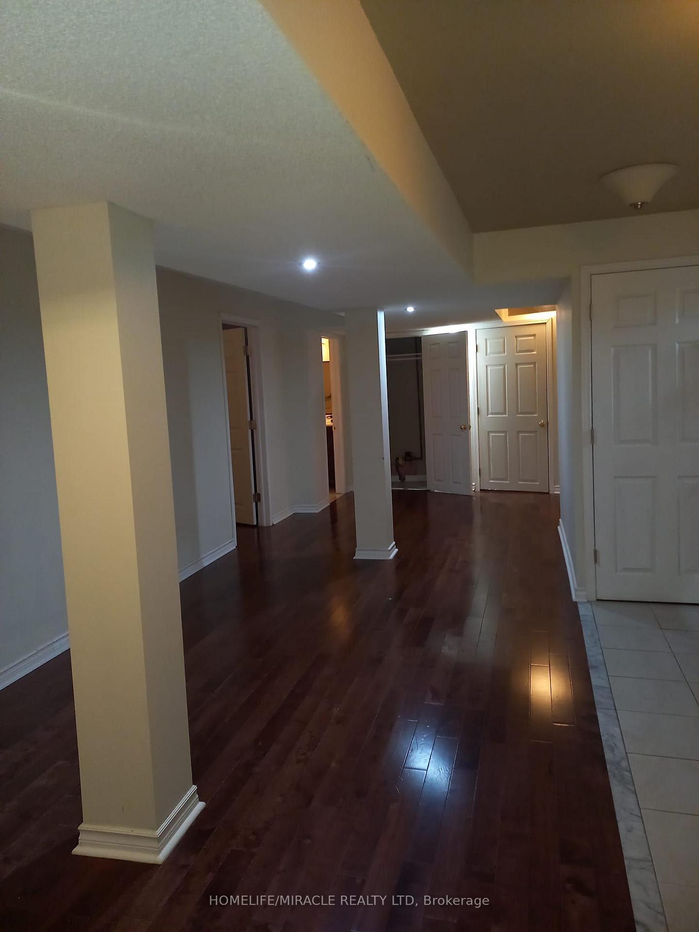 Photo 12 of 25 River Heights Drive, Brampton, Bram East — HOMEH