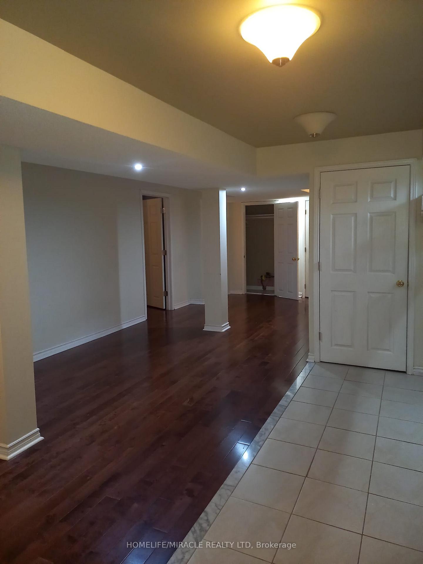 Photo 13 of 25 River Heights Drive, Brampton, Bram East — HOMEH