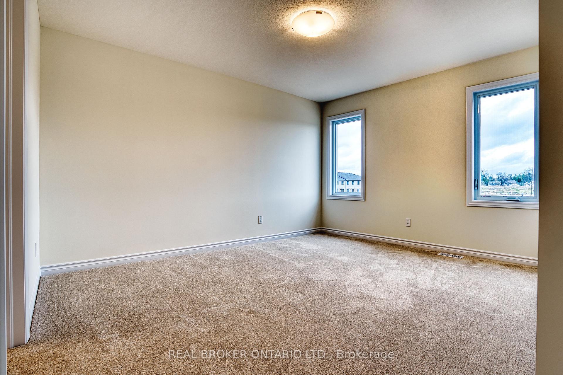 Photo 20 of 46 Ford Drive, Stratford — HOMEH