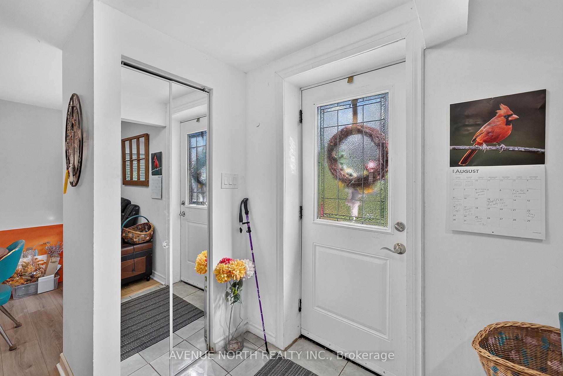 Photo 3 of 2941 Old Montreal Road, Ottawa, Cumberland Estates — HOMEH