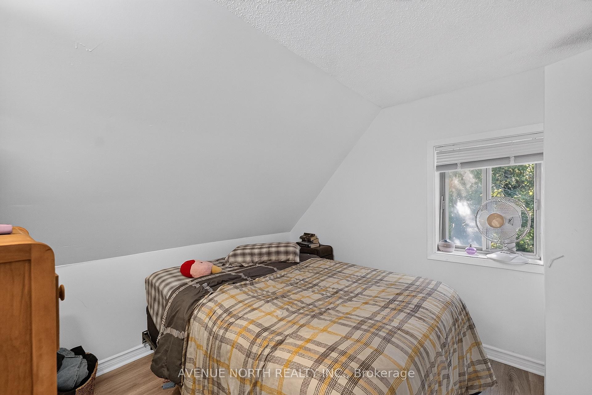 Photo 12 of 2941 Old Montreal Road, Ottawa, Cumberland Estates — HOMEH