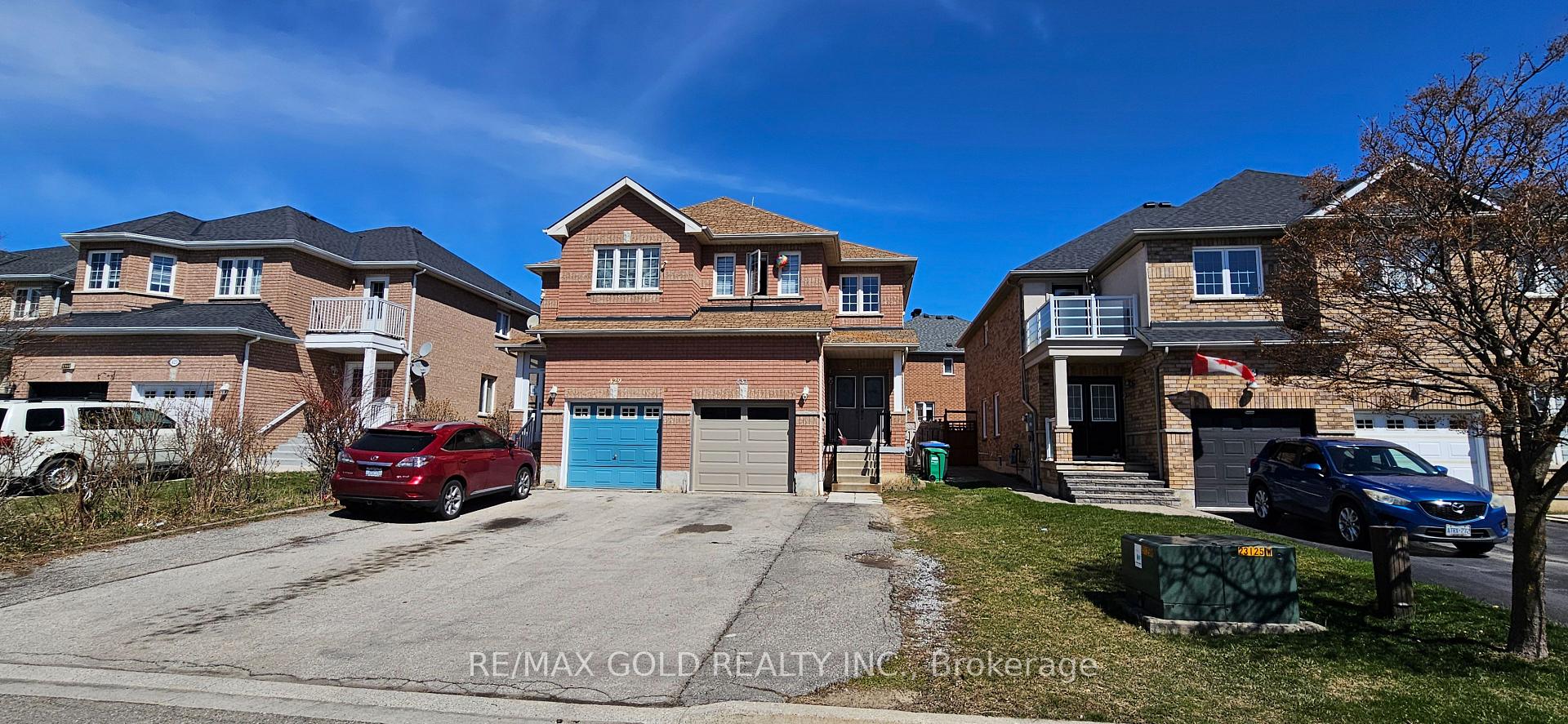Photo 2 of Unit Upper, 431 Krotone Crescent, Mississauga, Meadowvale Village — HOMEH