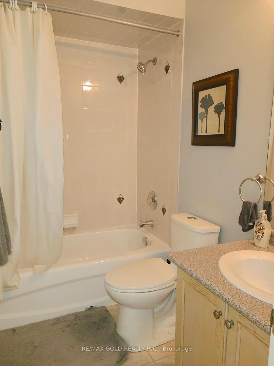 Photo 13 of Unit Upper, 431 Krotone Crescent, Mississauga, Meadowvale Village — HOMEH