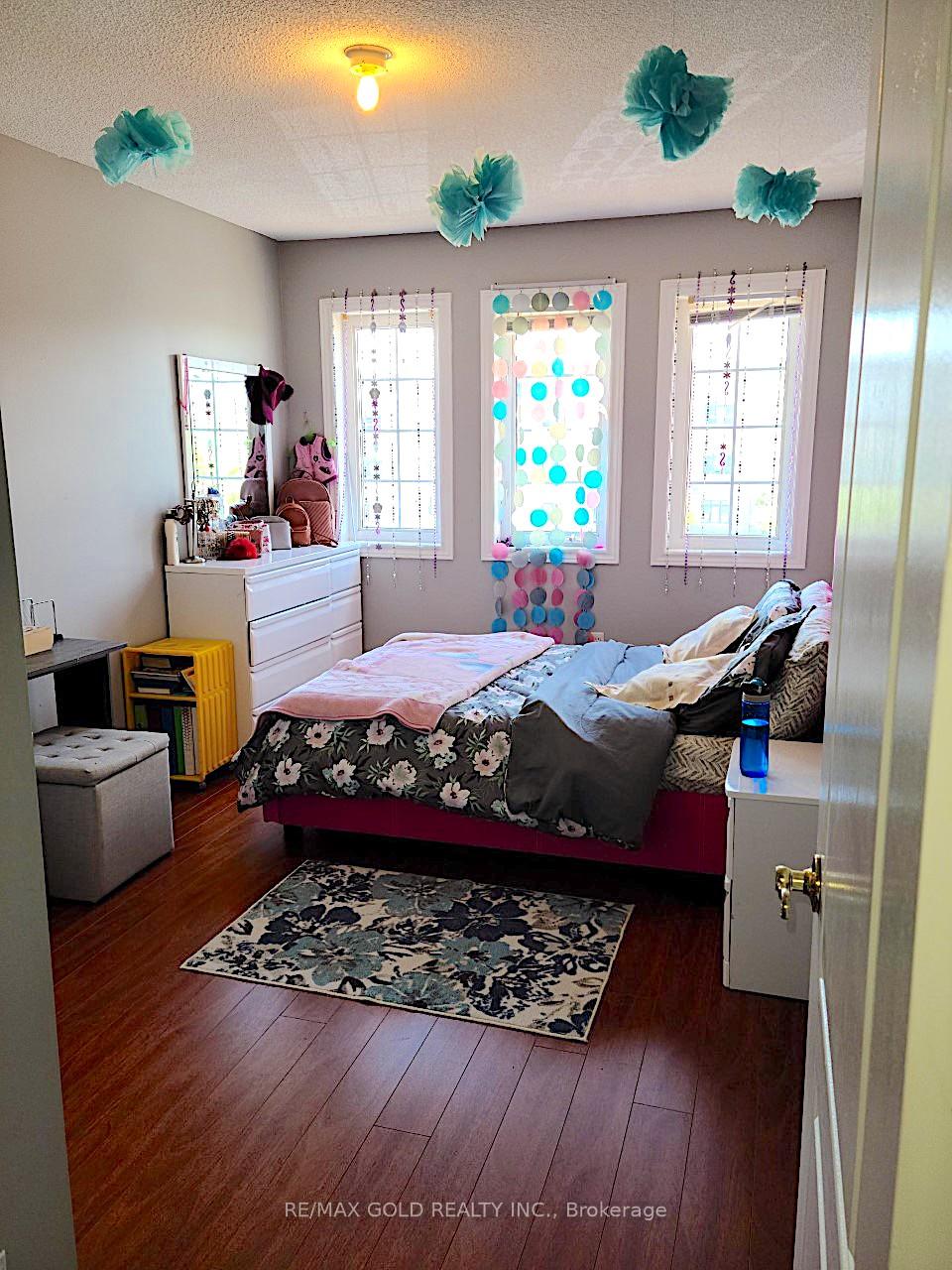 Photo 15 of Unit Upper, 431 Krotone Crescent, Mississauga, Meadowvale Village — HOMEH
