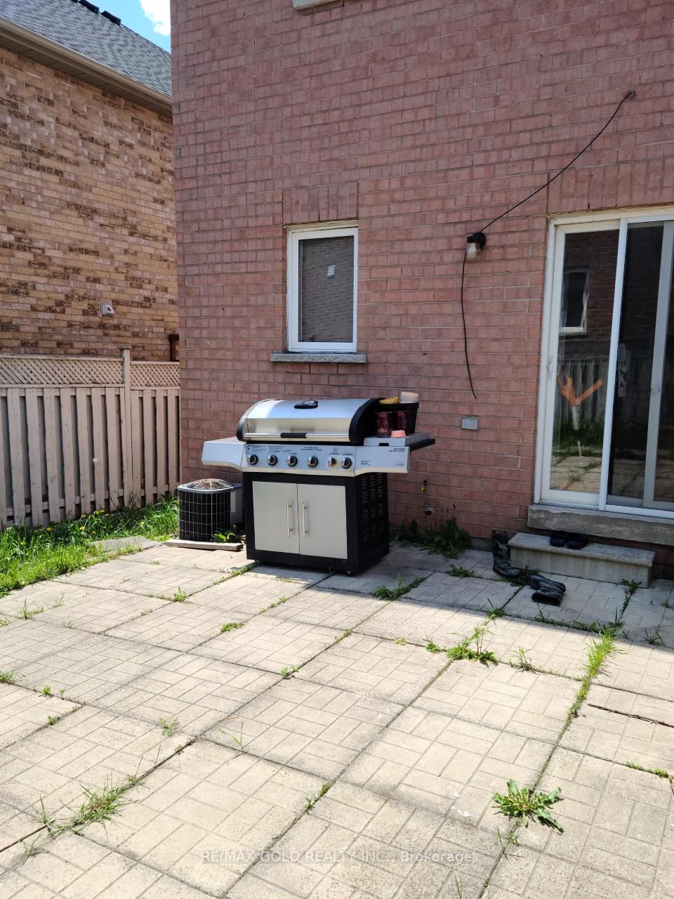 Photo 18 of Unit Upper, 431 Krotone Crescent, Mississauga, Meadowvale Village — HOMEH